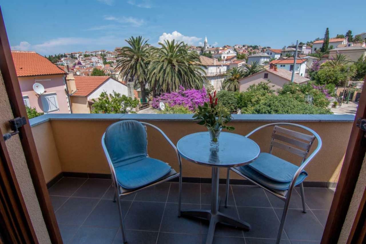 Apartments Villa Forida Mali Lošinj Extérieur photo