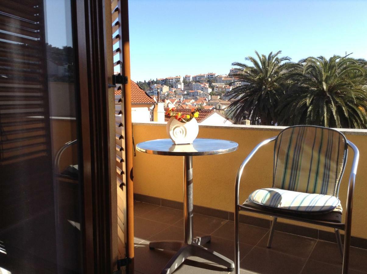 Apartments Villa Forida Mali Lošinj Extérieur photo