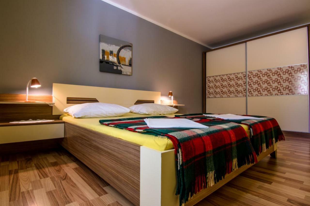 Apartments Villa Forida Mali Lošinj Extérieur photo